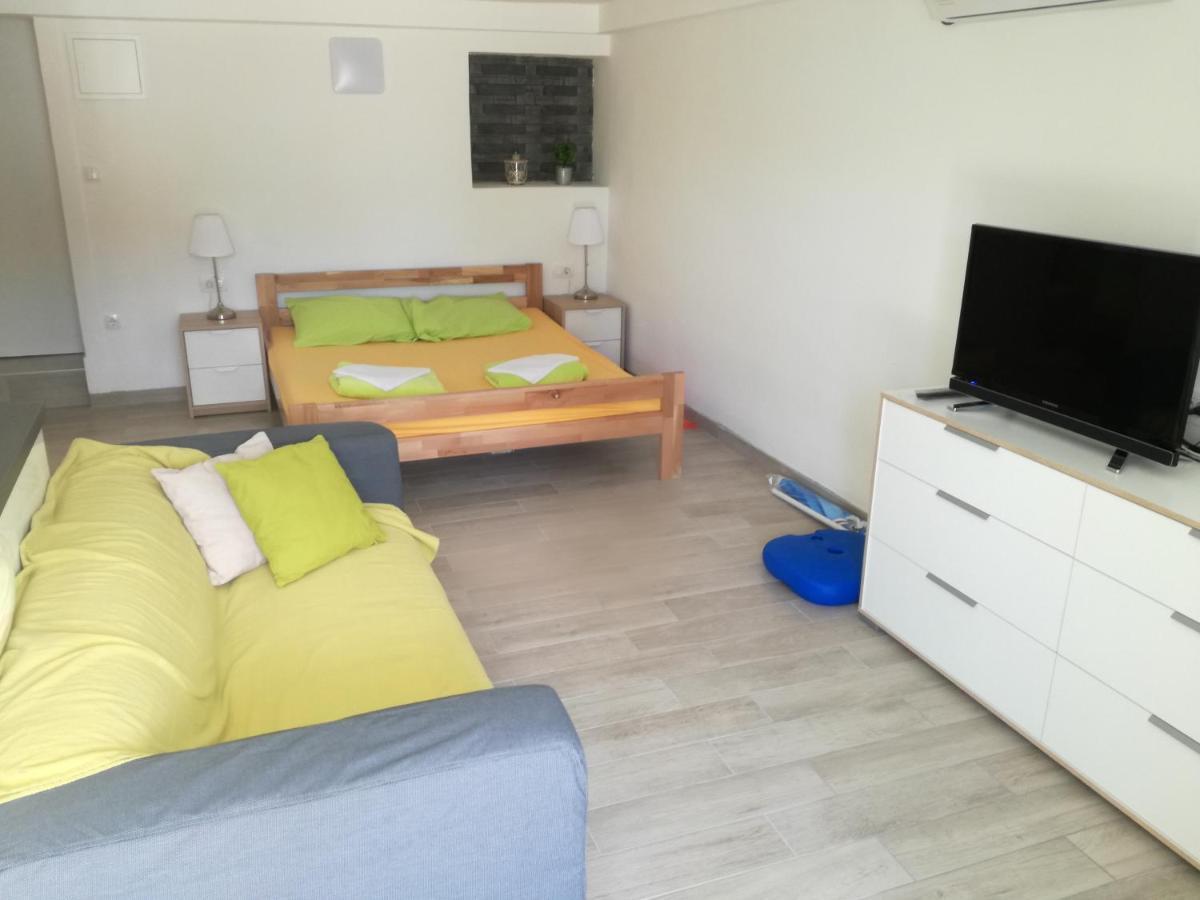 Apartment Dvorska Crikvenica Ngoại thất bức ảnh